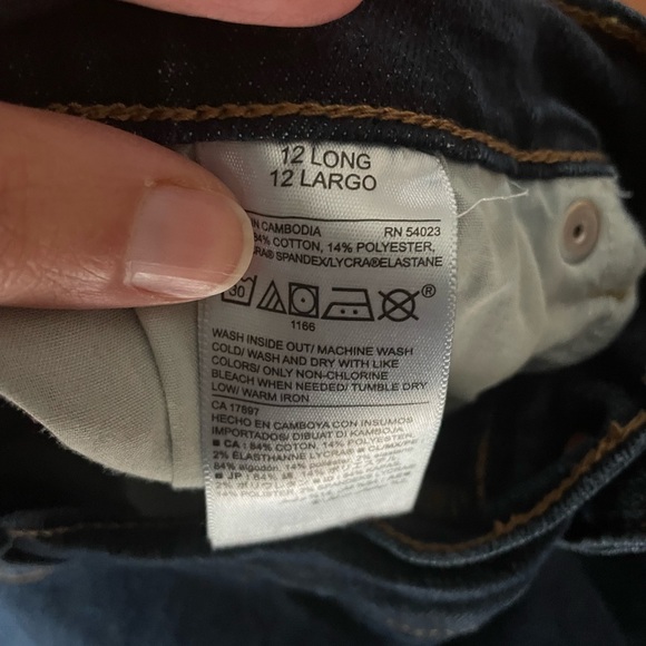 Curvy ON jeans - Picture 3 of 4